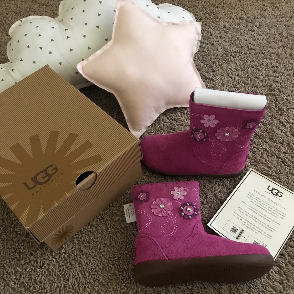 Ugg flower toddler girl boots